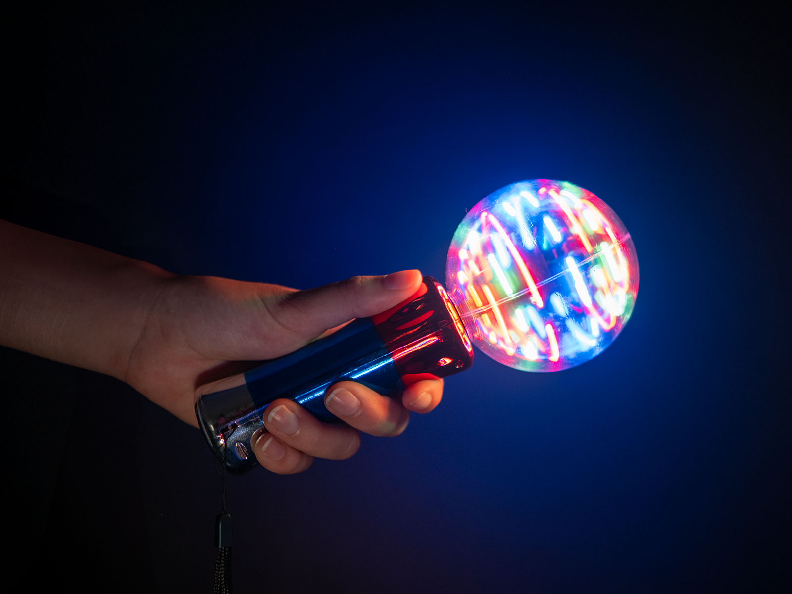 Magic Twister - Multisensorischer Leuchtstab