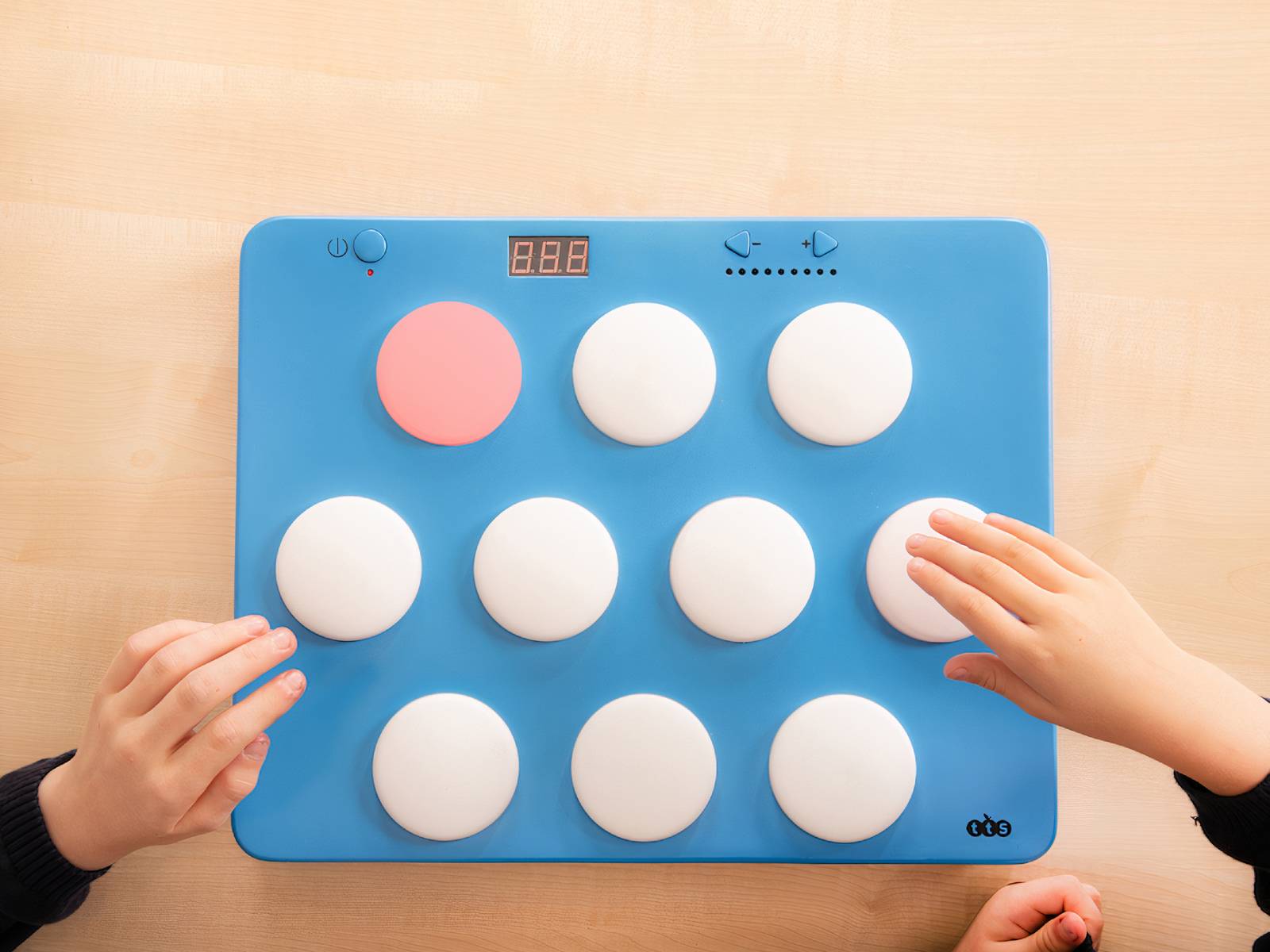 Jeu de réaction lumineux
